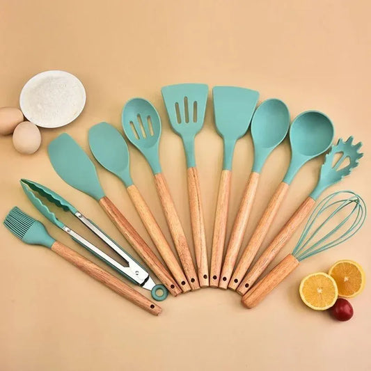 16-Piece Silicone Spoon Set Black Heat Resistant