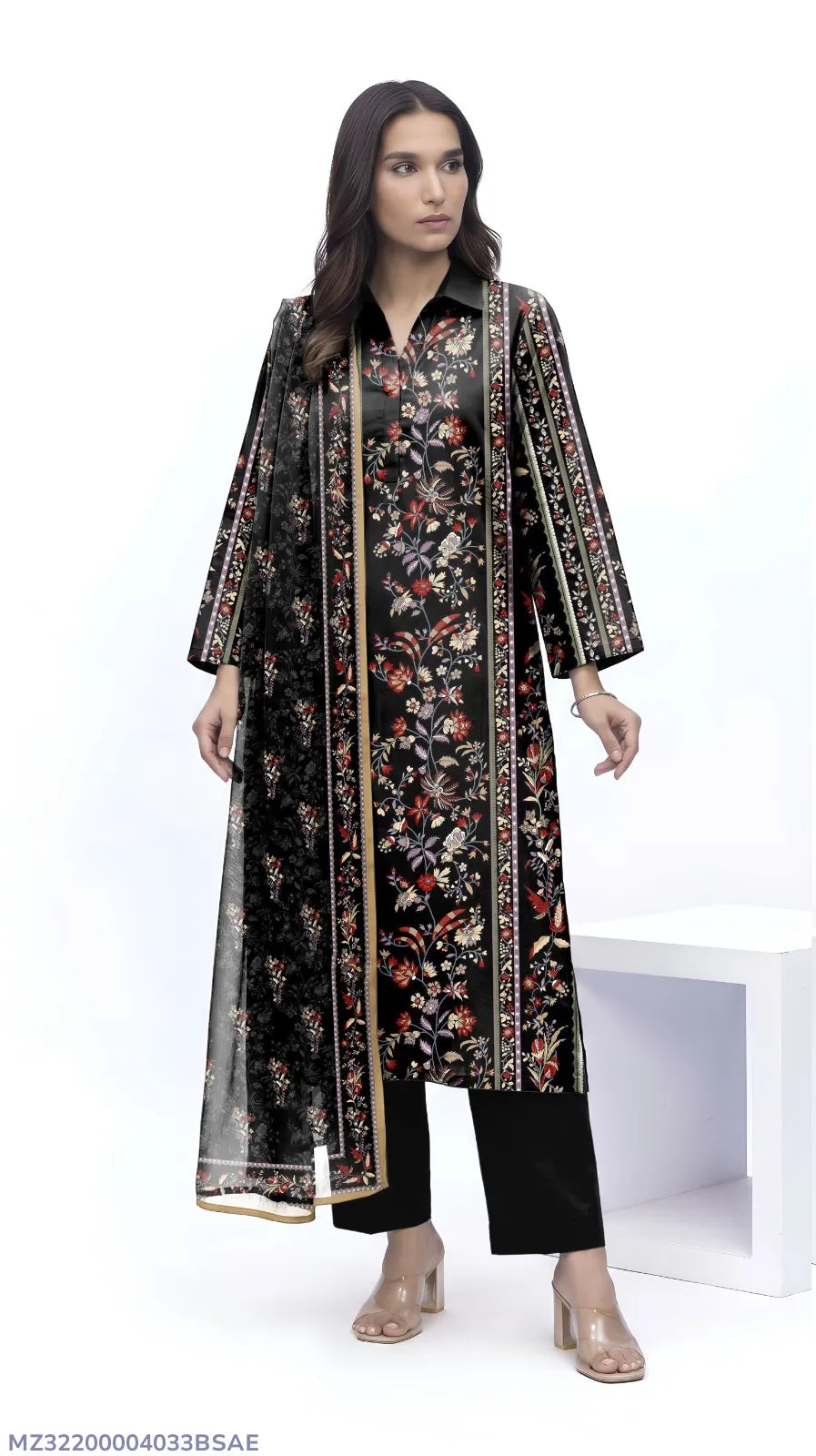 3 Pcs Women's Unstitched Printed Suit