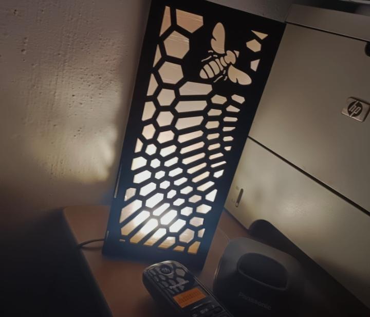 Rechargeable Honeycomb Bee Lamp 10.5" Dark Brown